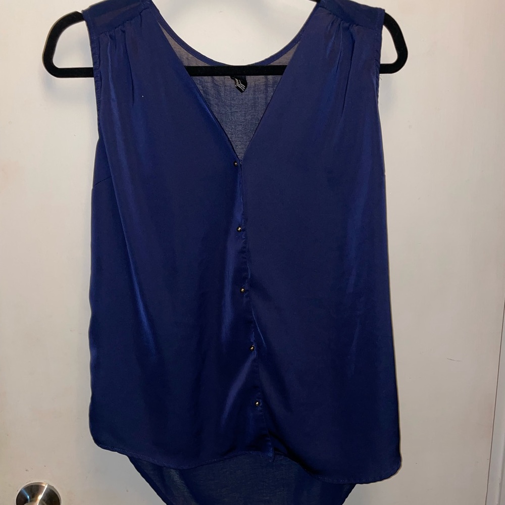 Navy blue top
